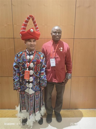 守护苗医千年智慧，仁心仁术续写传奇 ——苗医药非遗传承人田懋克