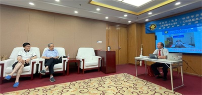 《 元素的原子结构及其物理和化学性质 》