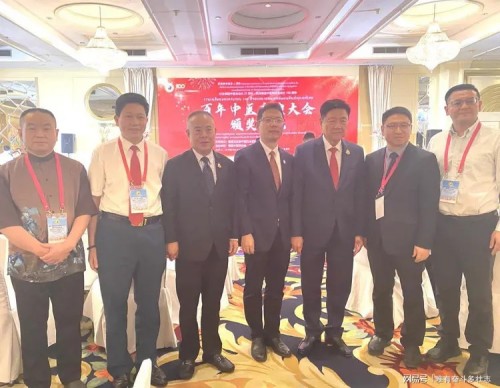 李乘伊院士曼谷论道 百年中医盛典擘画传承新篇