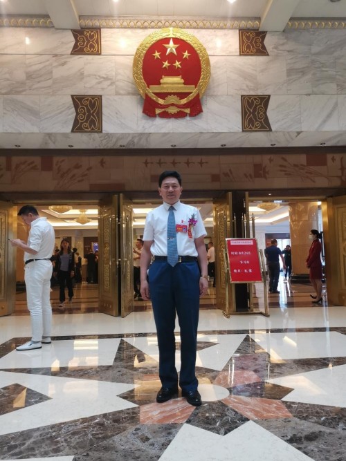 铁血荣光， 共铸八一魂访中医传奇人物 当代中医事业奠基人李乘伊院士 荣获担任：中国中医专家委员会常务主席