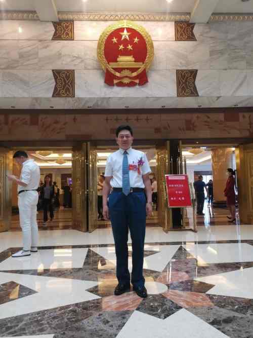 铁血荣光， 共铸八一魂访   当代中医事业奠基人李乘伊院士