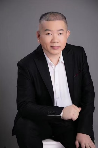 仁心铸医魂 ，妙手济苍生 ——黄继扬医师