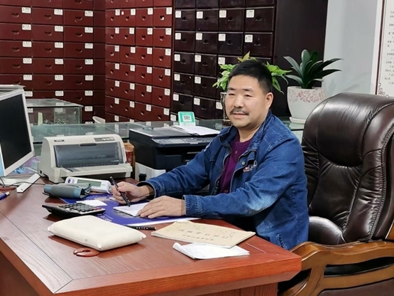 中医专家——余长安