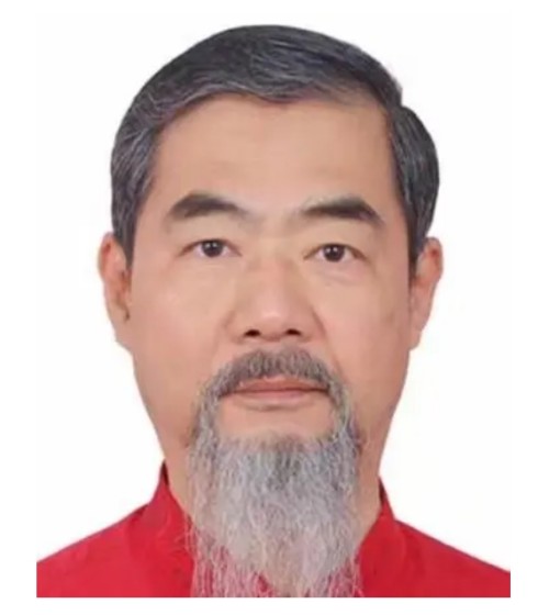 内功整脊正骨疗法创始人——逸征（刘建国）