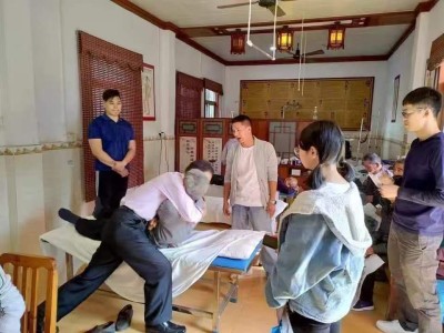 “上帝之手”邱九桁：多项专利与荣誉加身，推动祖国整脊医学迈向新高度