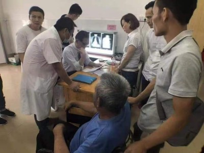 “上帝之手”邱九桁：多项专利与荣誉加身，推动祖国整脊医学迈向新高度