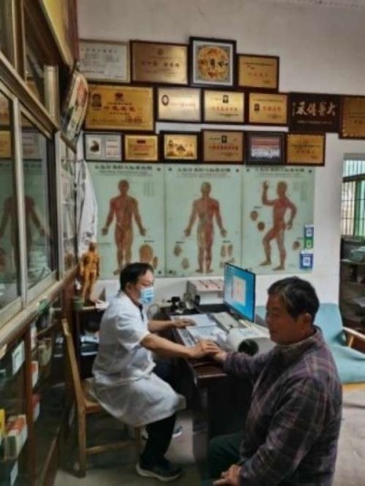 2025中医药影响力人物 钱氏秘传独特疗法——钱国锋