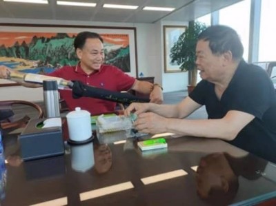 金马贺岁•中国著名中西医结合理疗专家陈德来新春大拜年