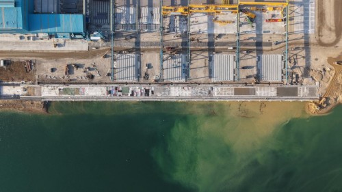 大连恒力码头7号码头主体结构完工