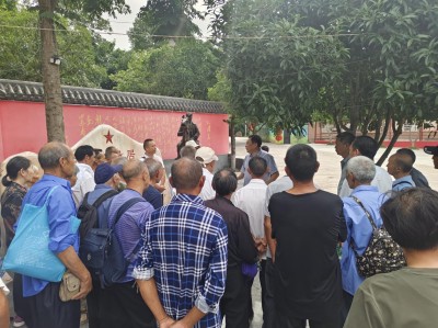 重庆市 江津区50多位党员干部莅临 荣昌区清流红色故居爱国主义教育基地